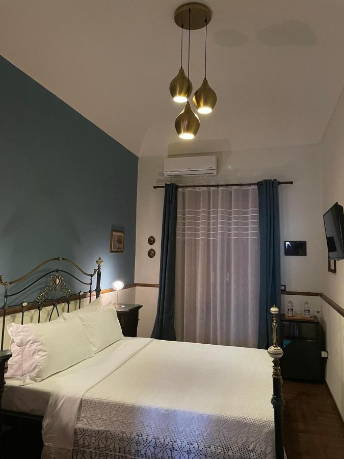 Guest House Le Ginestre Dell'Etna Belpasso Bagian luar foto