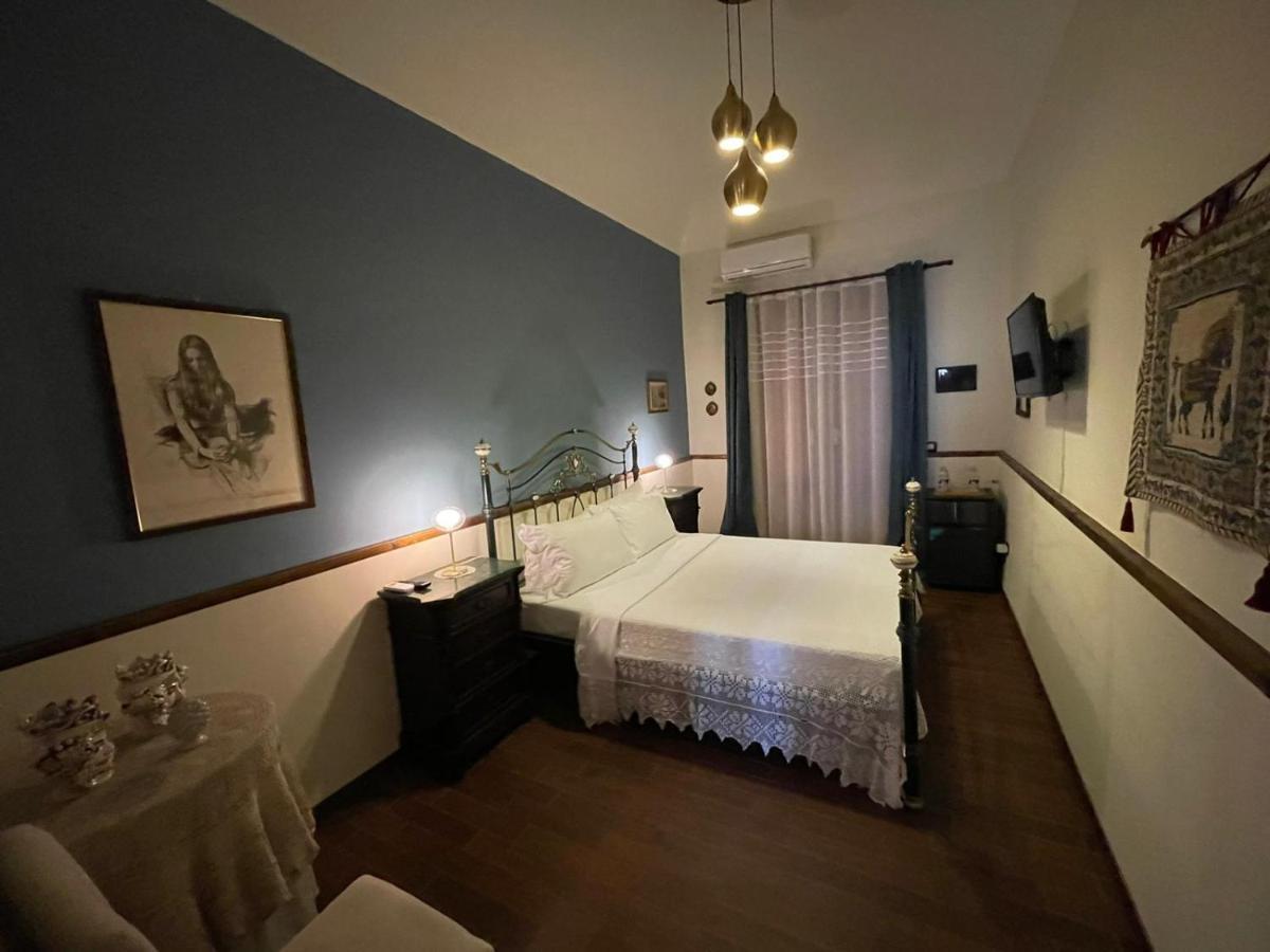 Guest House Le Ginestre Dell'Etna Belpasso Bagian luar foto