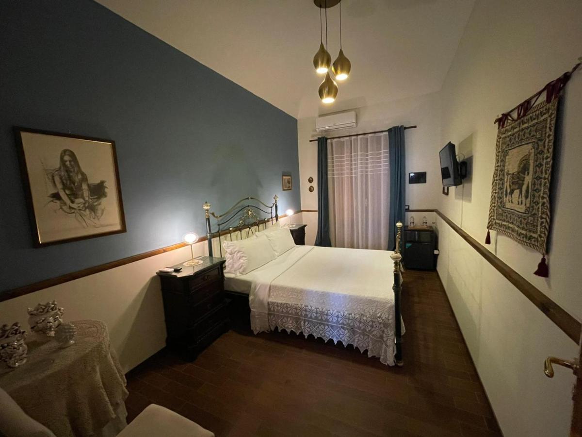 Guest House Le Ginestre Dell'Etna Belpasso Bagian luar foto